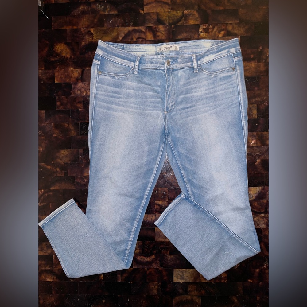Abercrombie & Fitch Skinny Jeans